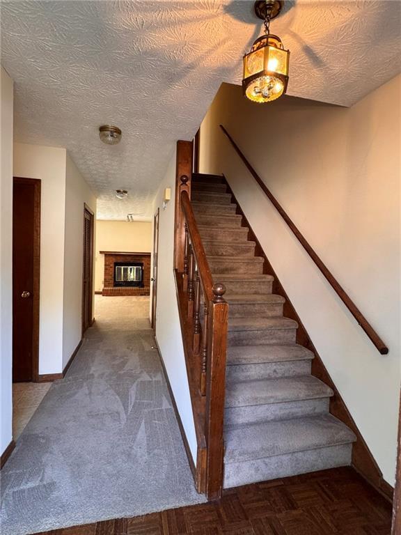 Photo - 1118 Booth Ct SW