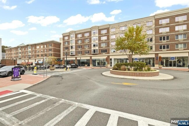 Photo - 3104 City Pl