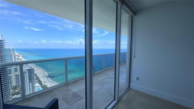 Photo - 1830 S Ocean Dr Condo Unit 4411
