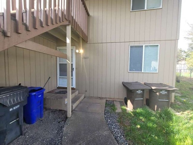 Photo - 13323-13325 Clairmont Way Unit 13323
