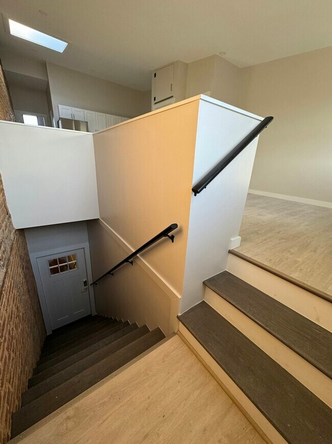 Photo - 2416 N Charles St