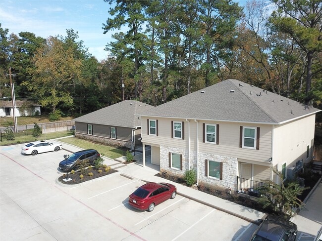 Photo - 615 Hayman St