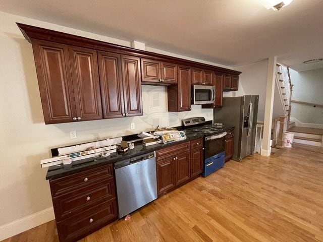 Photo - 10 Park Ave Unit 2