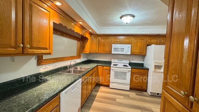 Photo - 2520 Sullins Rd