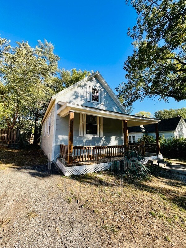 Photo - 4137 State Line Rd