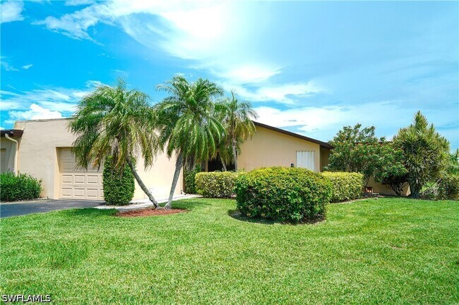 Photo - 4105 Lakewood Blvd Unidad E18