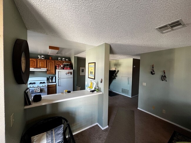 Photo - Beautiful 2bed / 2bath condo! Unit 219