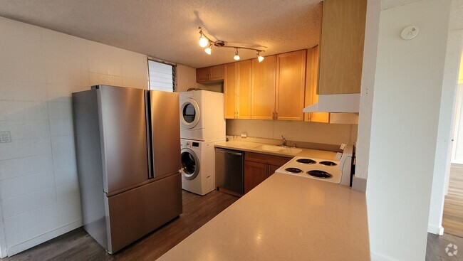 Building Photo - Spacious 2-Bedroom, 1-Bath in Cathedral Point Rental