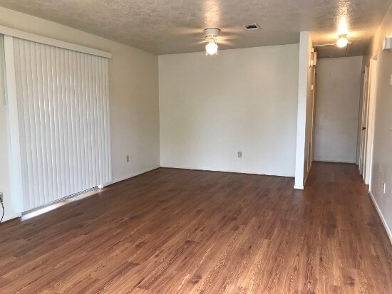 Photo - 3302 Normand Dr