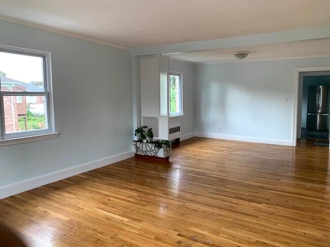 Living/Dining - 22 Sparrow St Townhome