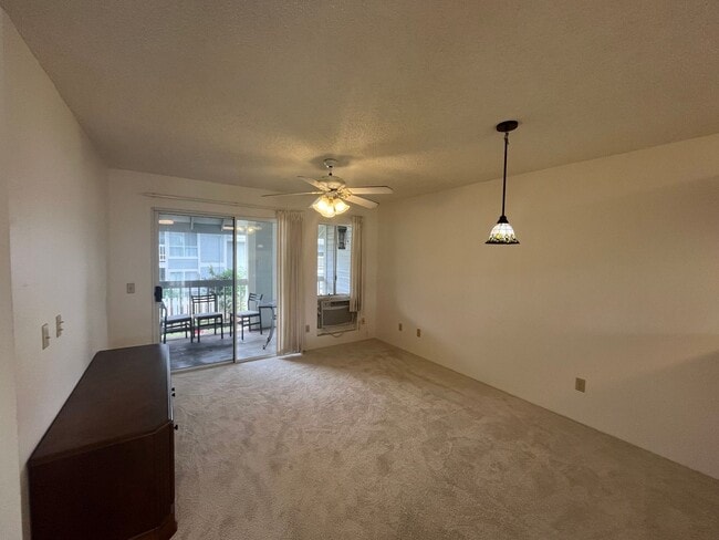 Photo - 2 bedroom Waikele townhouse