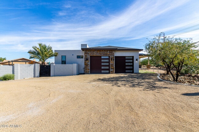 Photo - 2311 N 58th St