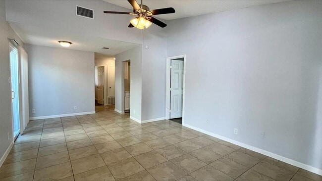 Photo - 10701 Lanshire Dr