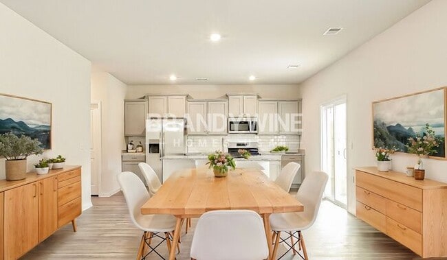 Photo - 778 Patmore Dr