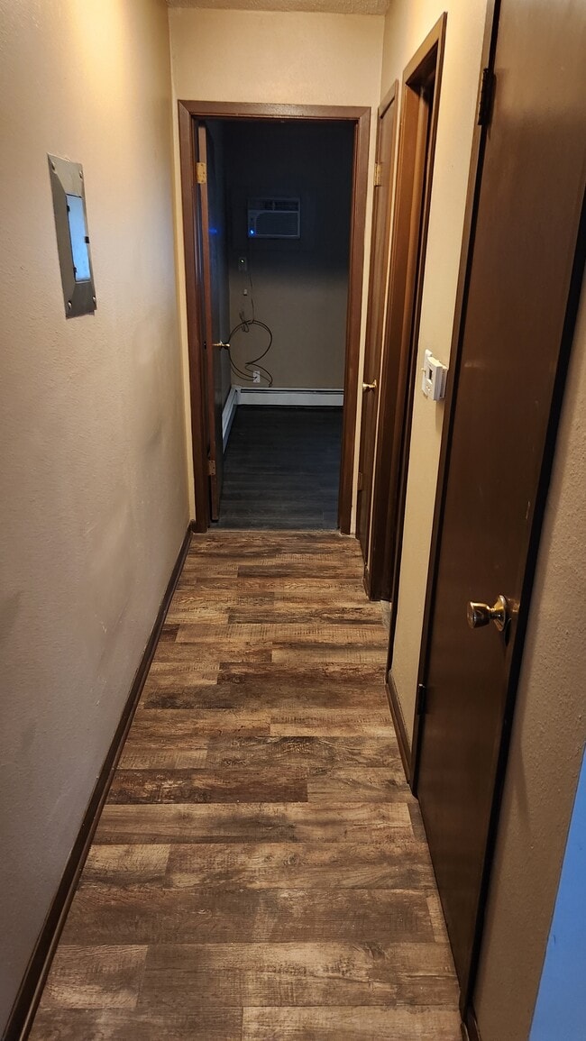 Photo - 309 N 3rd St