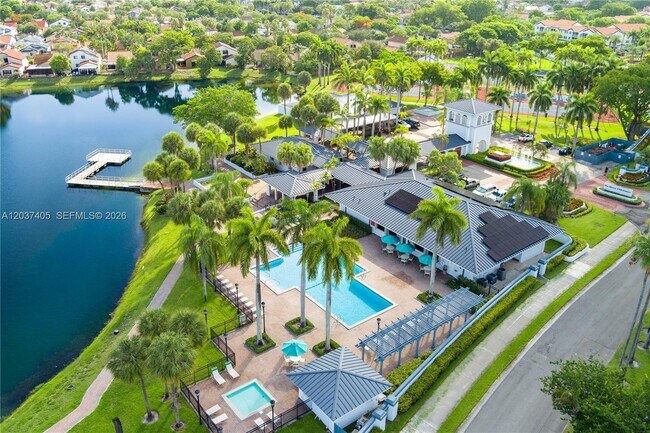 Photo - 18226 Mediterranean Blvd Unit 5-16