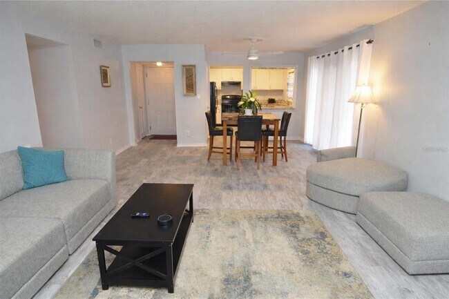 Photo - 3873 Pompano Dr SE Unit B