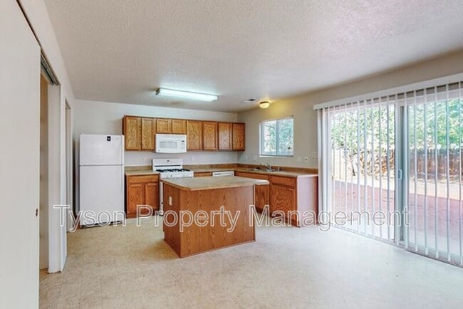 Photo - 1934 Tierra De La Luna Dr SW