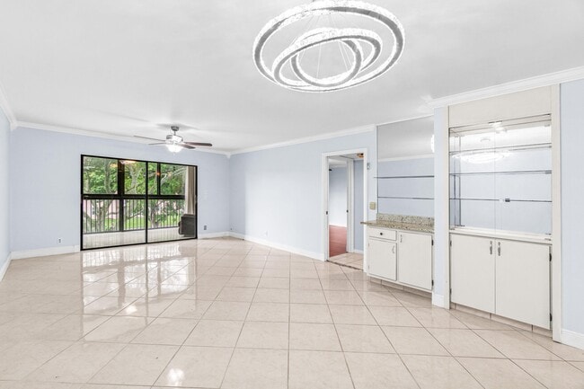 Photo - 14475 Strathmore Ln Unit 308