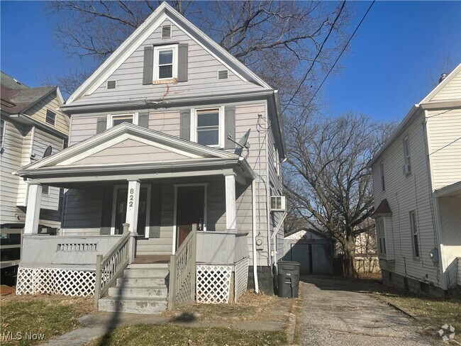 Building Photo - 822 Kenyon St Rental