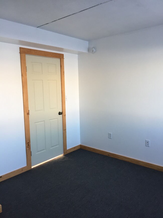 Typical bedroom - Potsdam Main Street Apartments