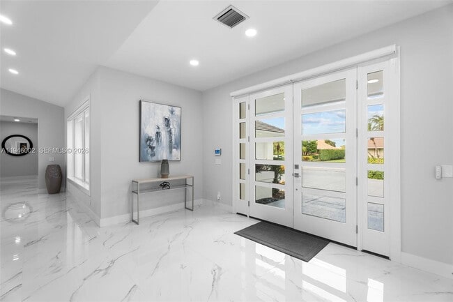 Photo - 17 Surrey Rd