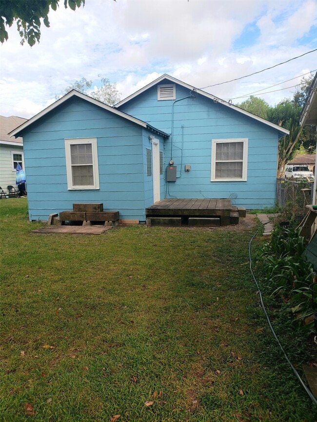 Photo - 2506 N Pearland Ave