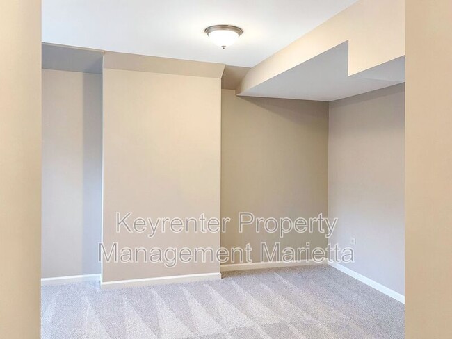 Photo - 109 Olde Marietta Ct NW