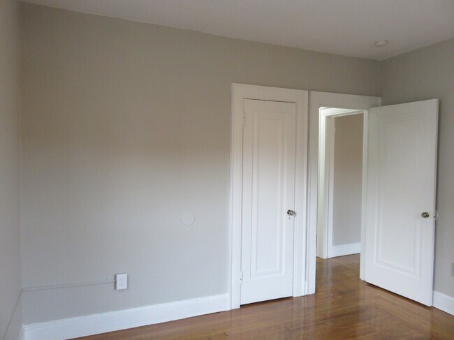 Photo - 30 Platt St Unit 2