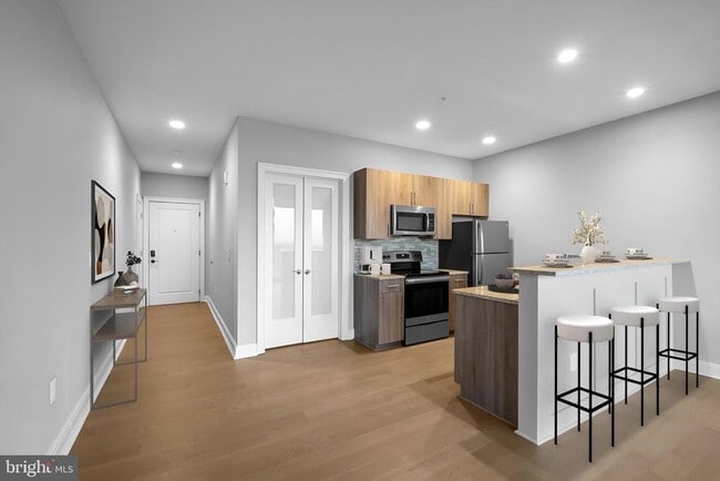 Building Photo - 200 N 16th St Unit 1318 Rental