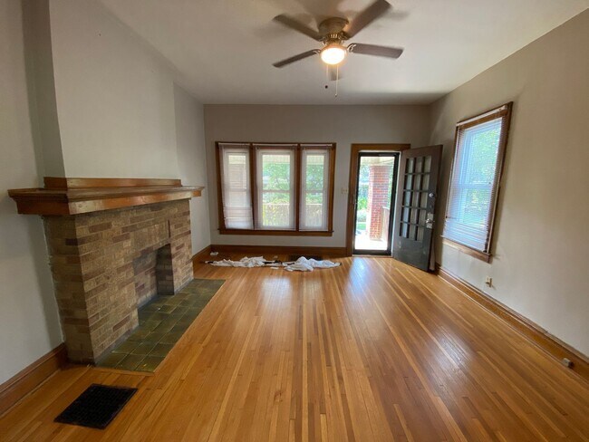 Photo - W Pacemont Rd 152-154 NSLLC Unidad 154