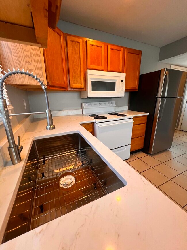 Photo - 1701A Pleasant St Unit 1701A