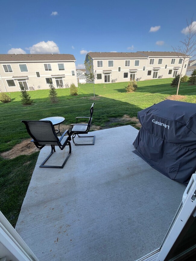225 NW Greenwood Pl