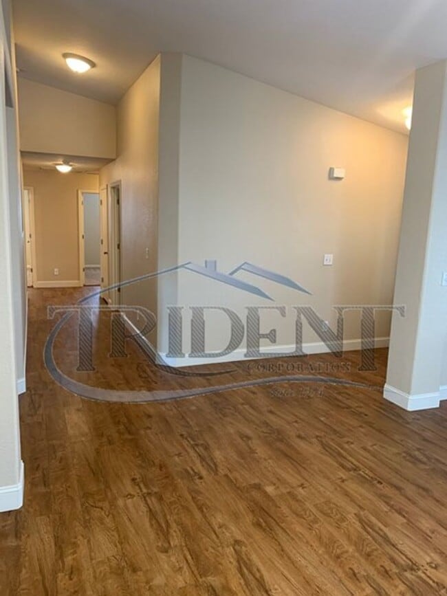 Photo - 2180 Gold River Dr
