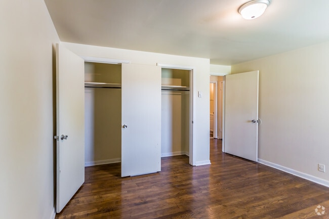 Habitación principal - Roberts Park Apartments