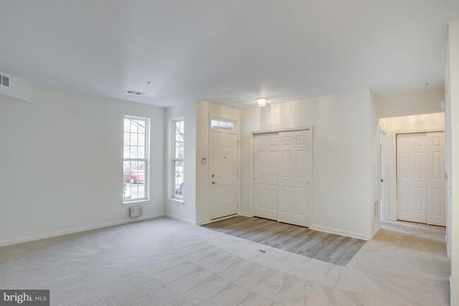 Photo - 87 Harbour Heights Dr