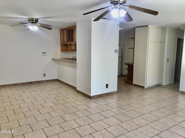 Photo - 240 W Hemlock St