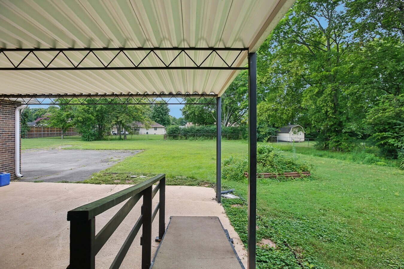 Photo - 8024 Regency Dr