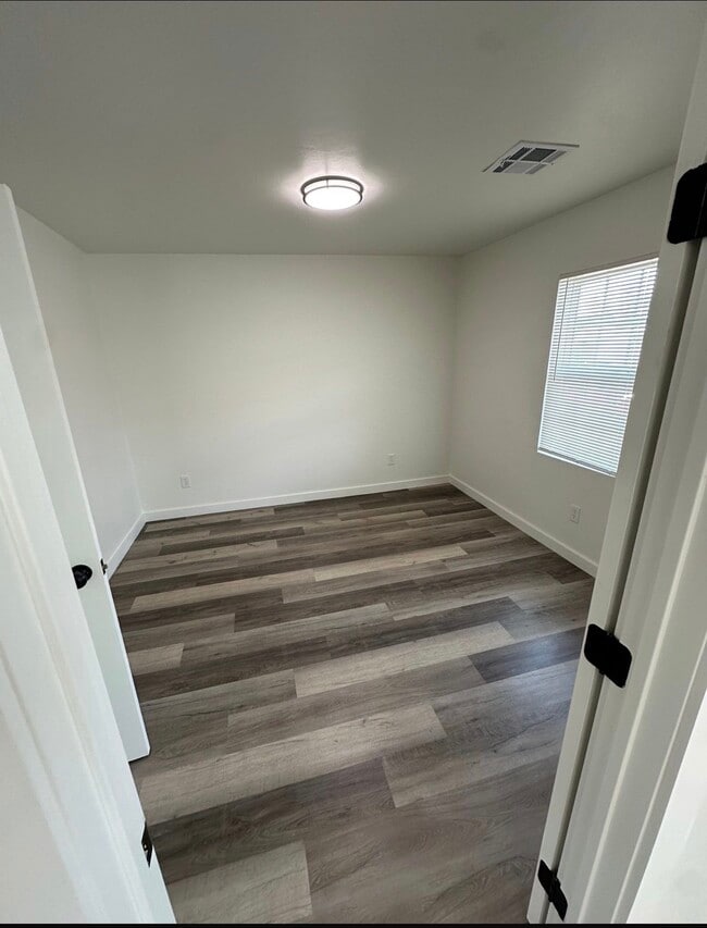 Photo - 1621 NE 18th St