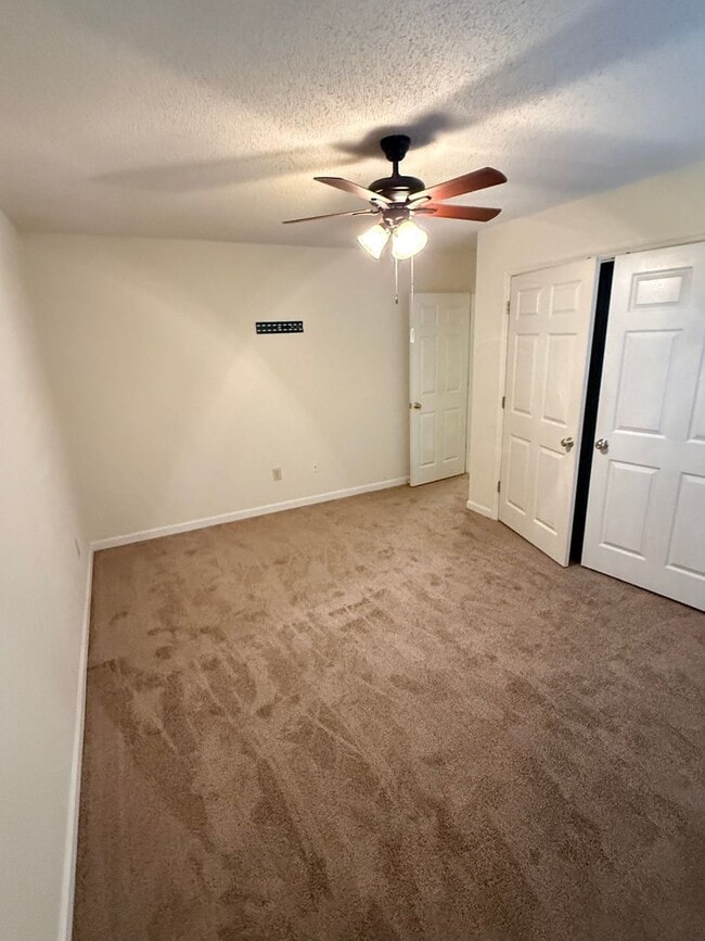 Photo - Autumn Chase Unit E