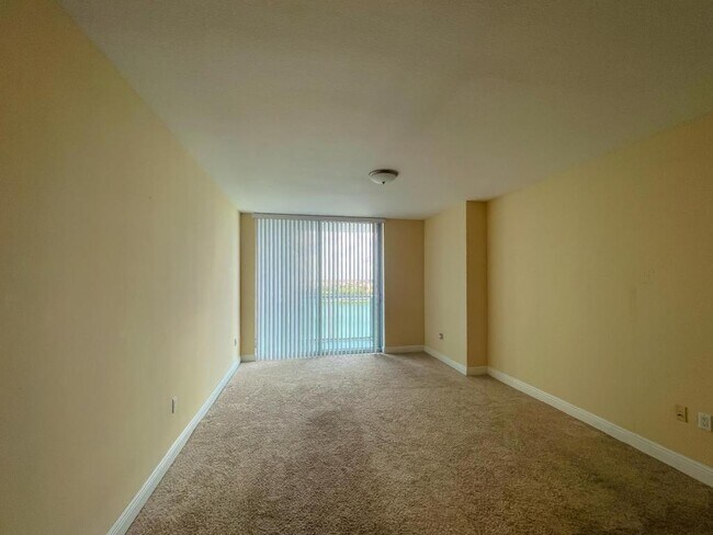 Photo - 2681 N Flamingo Rd Unit 902S