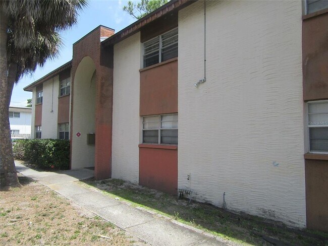 Photo - 463 76th Ave N Unit 3