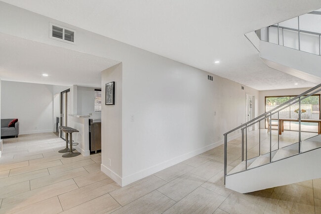 Photo - 945 Vegas Valley Dr