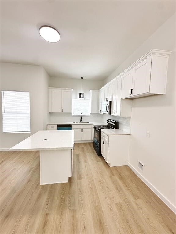 Photo - 407 Clearwater St Unit B