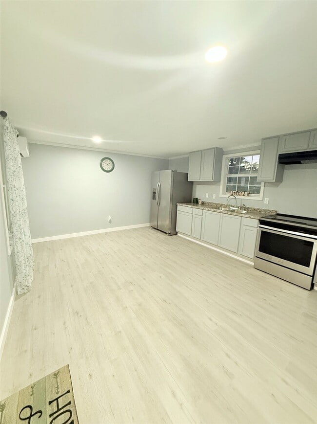 Photo - 12090 Canal St Unit 2