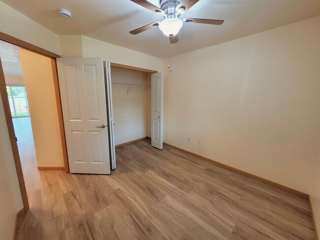 Photo - 410 Holland Ave