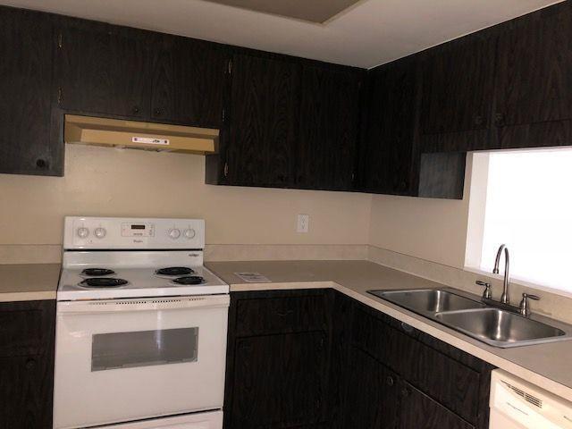 Photo - 2050 Oleander Blvd Unit 5-104