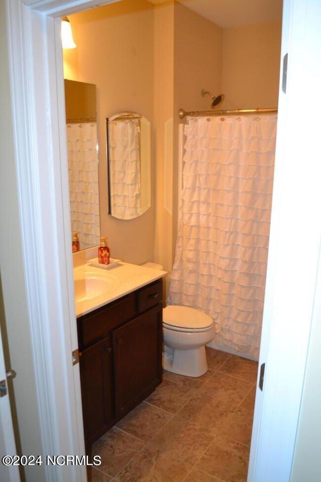 Photo - 112 Cypress Cir Townhome