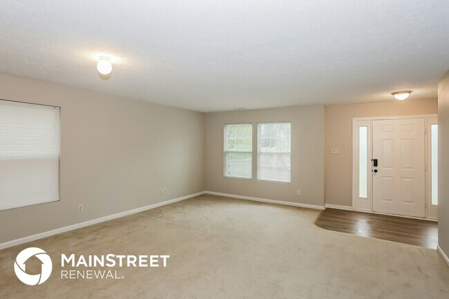 Photo - 715 Capstone Ave