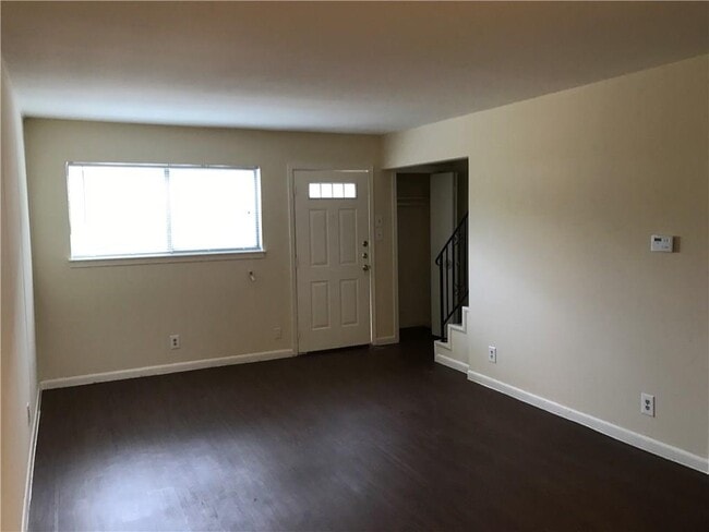 Photo - 5001 Bull Creek Rd Unit 102